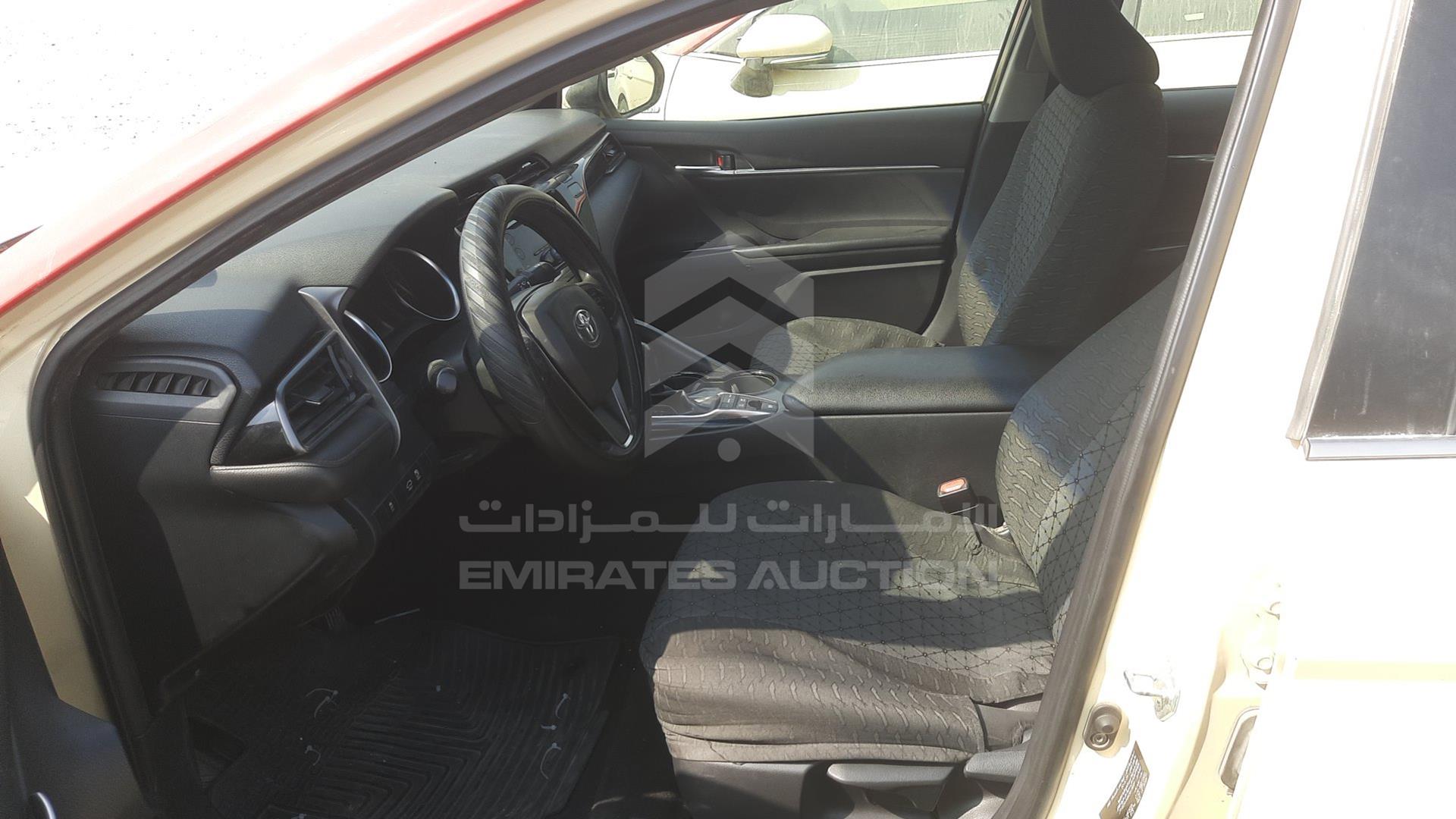 2019 TOYOTA CAMRY VIN: JTNB29HK8K3015209