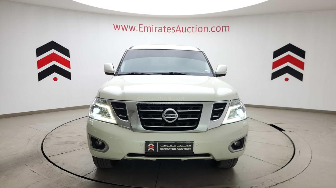 2015 Nissan Patrol — 360-degree view