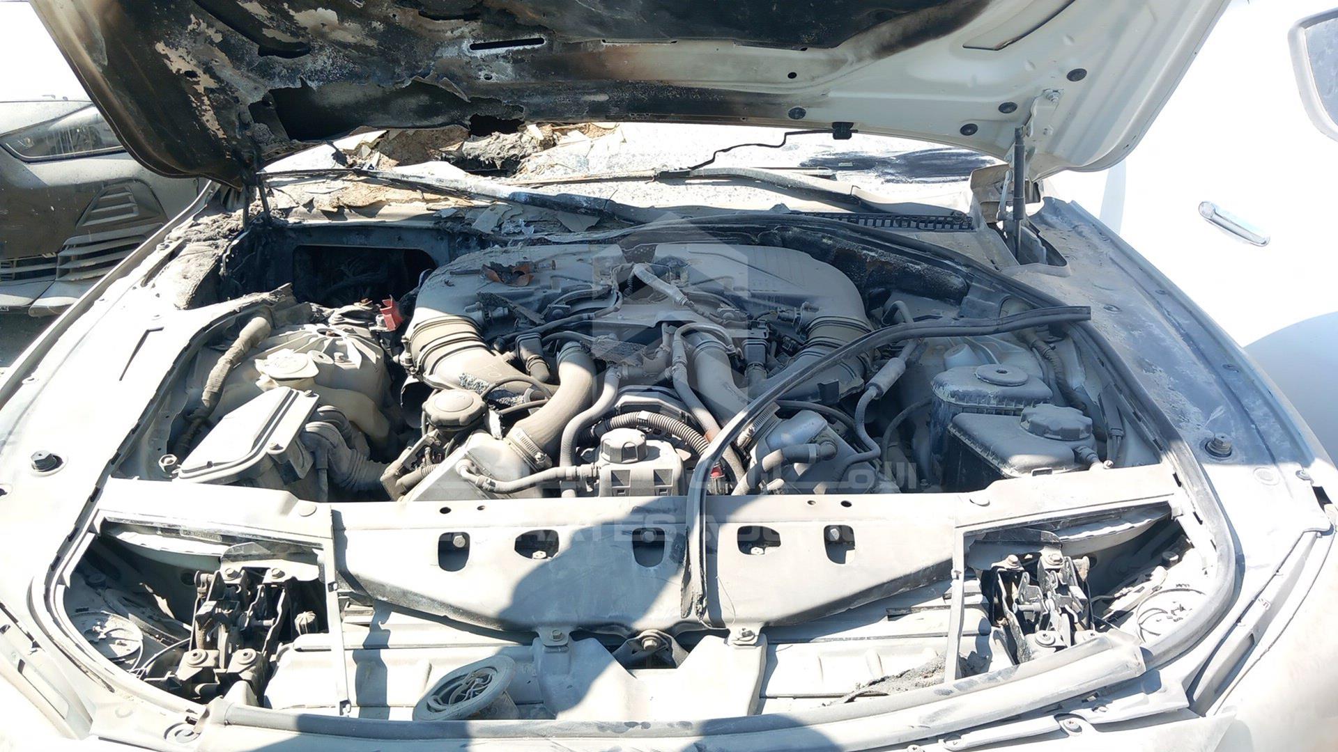 2012 BMW 730 LI VIN: WBAKB8102CC346521