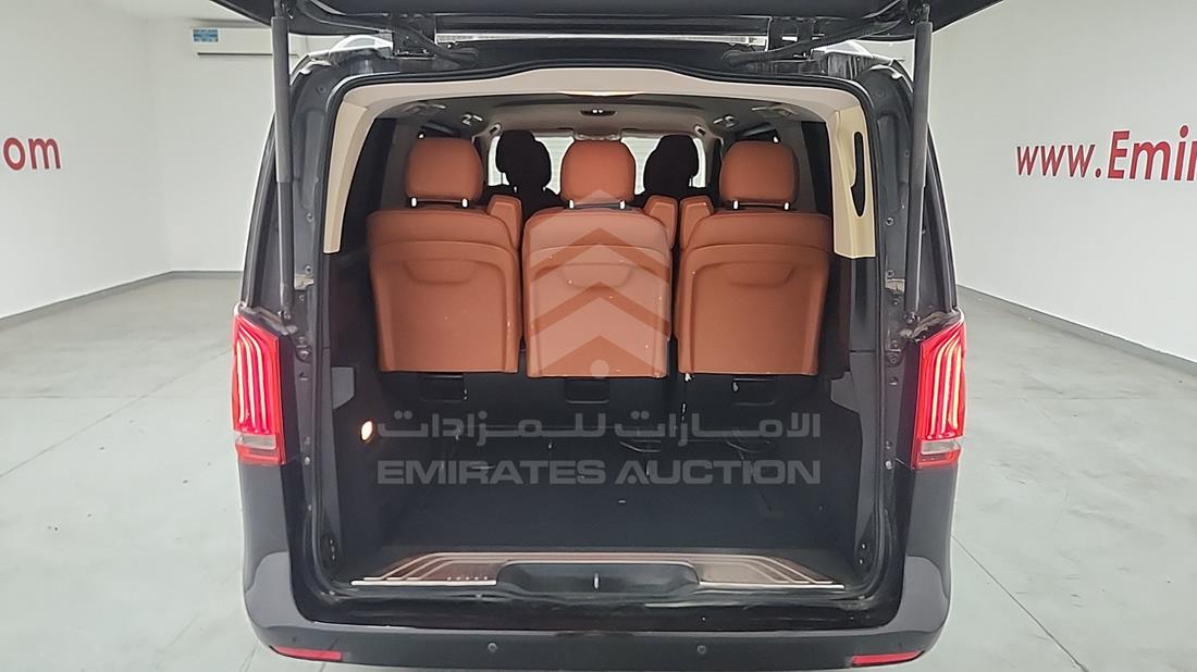 2016 Mercedes V 220 — Trunk Interior View — Photo 22