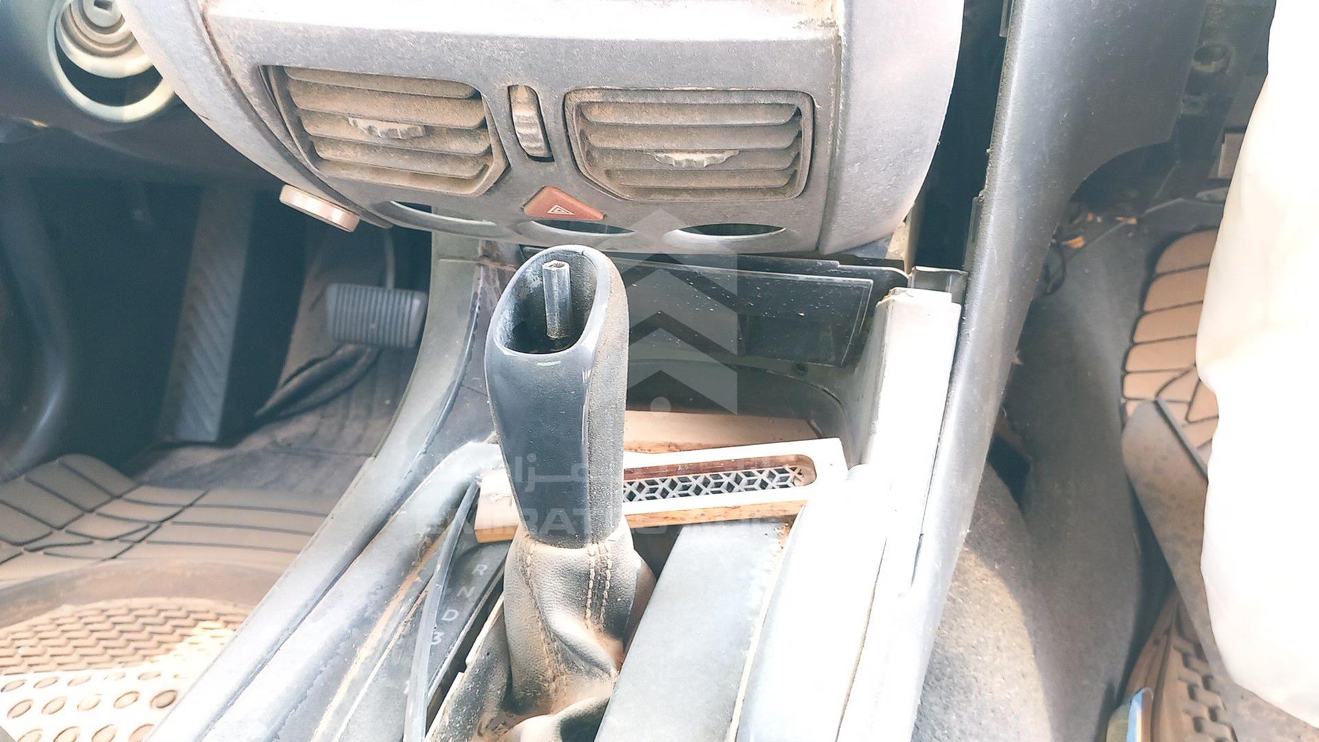 2006 CHEVROLET LUMINA VIN: 6G1ZK52B86L555746