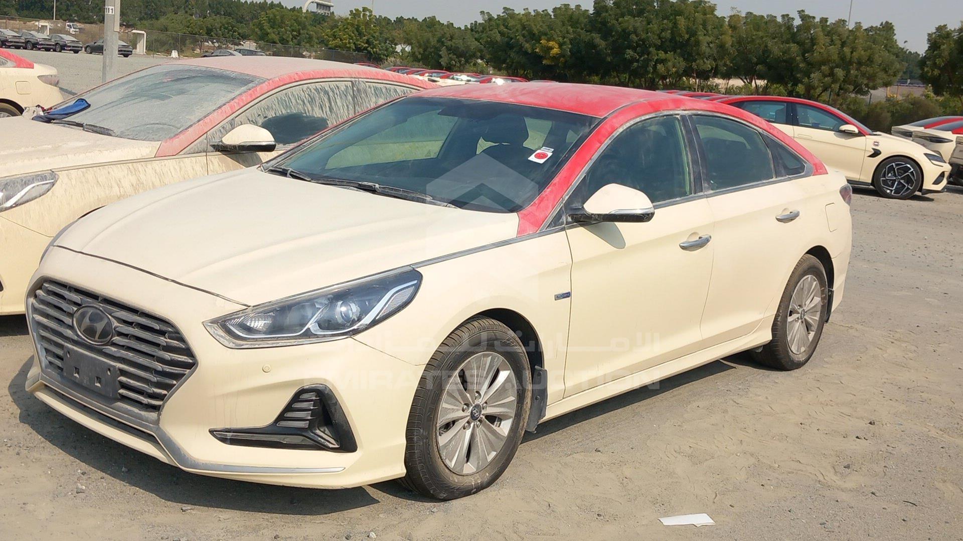 2018 HYUNDAI SONATA VIN: KMHE24131JA082134