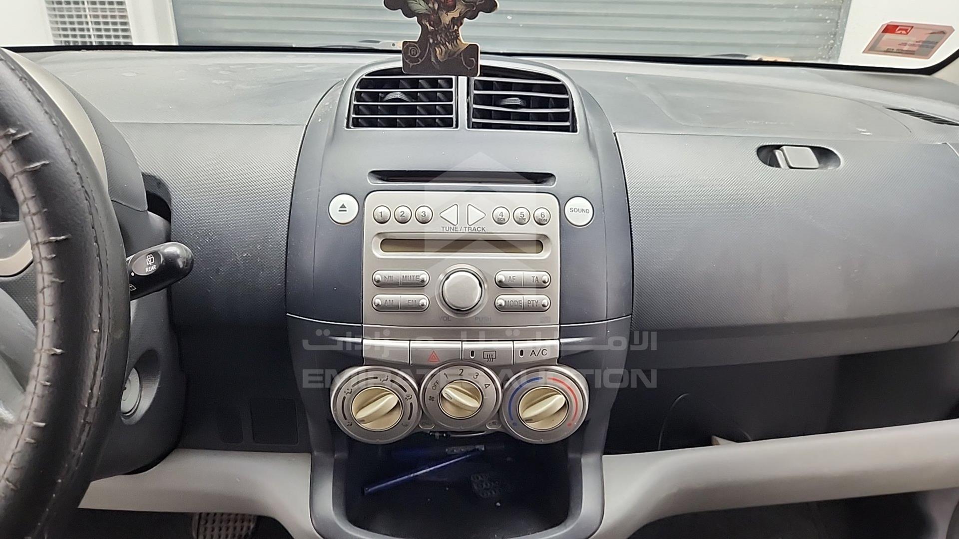 2007 DAIHATSU SIRION VIN: JD1GM301X71068517