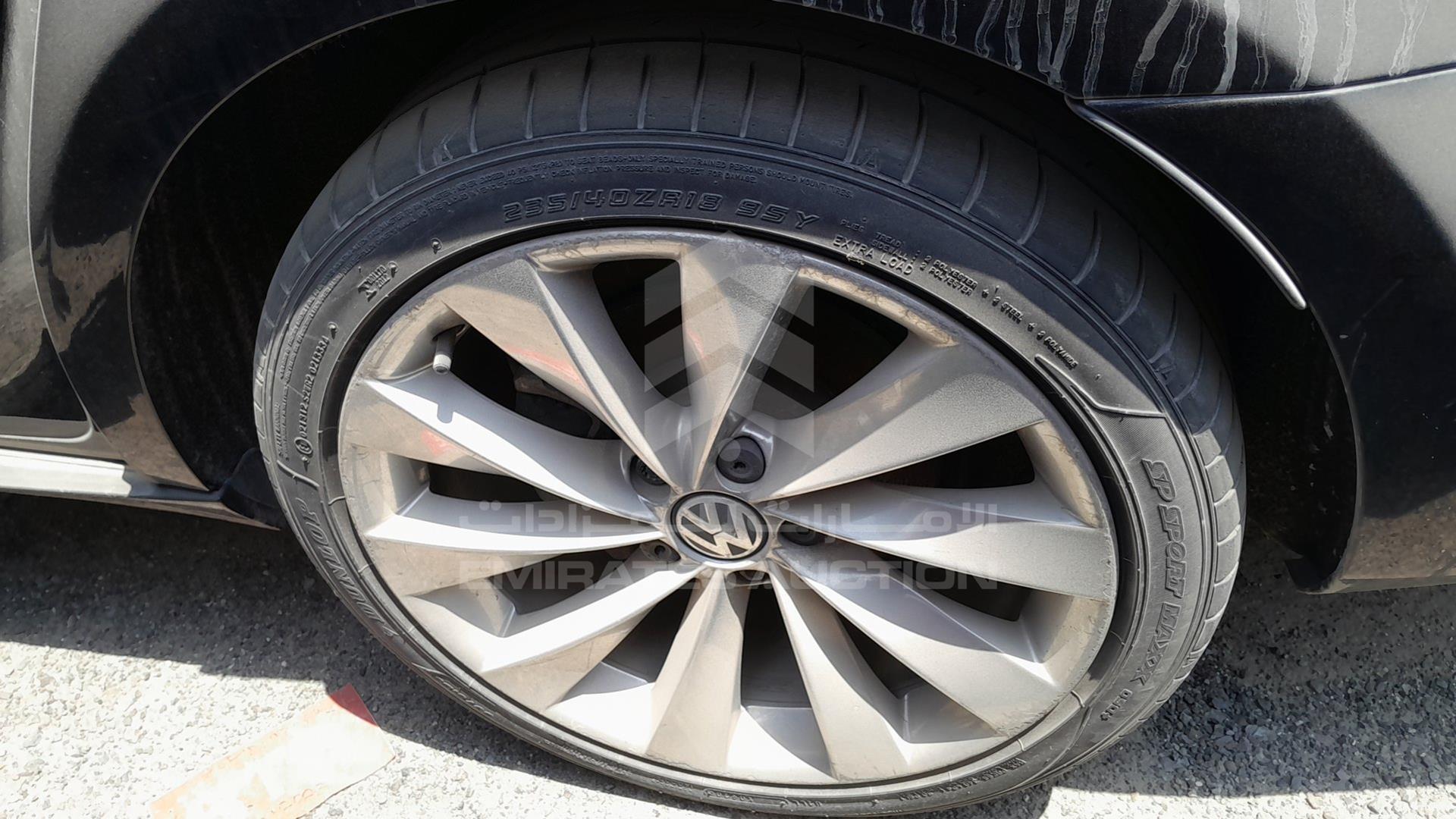 2011 VOLKSWAGEN CC VIN: WVWAC23CXBE700272