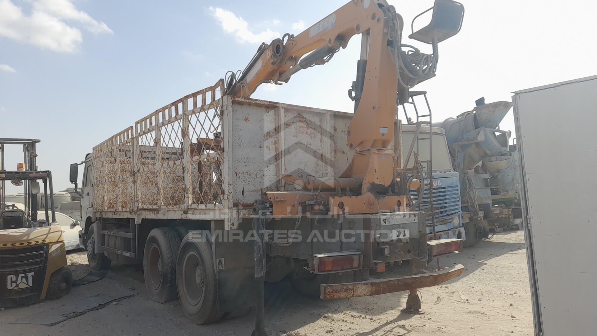 2014 SINO TRUCK HOWO 7 VIN: LZZ5BLSF2DN835383