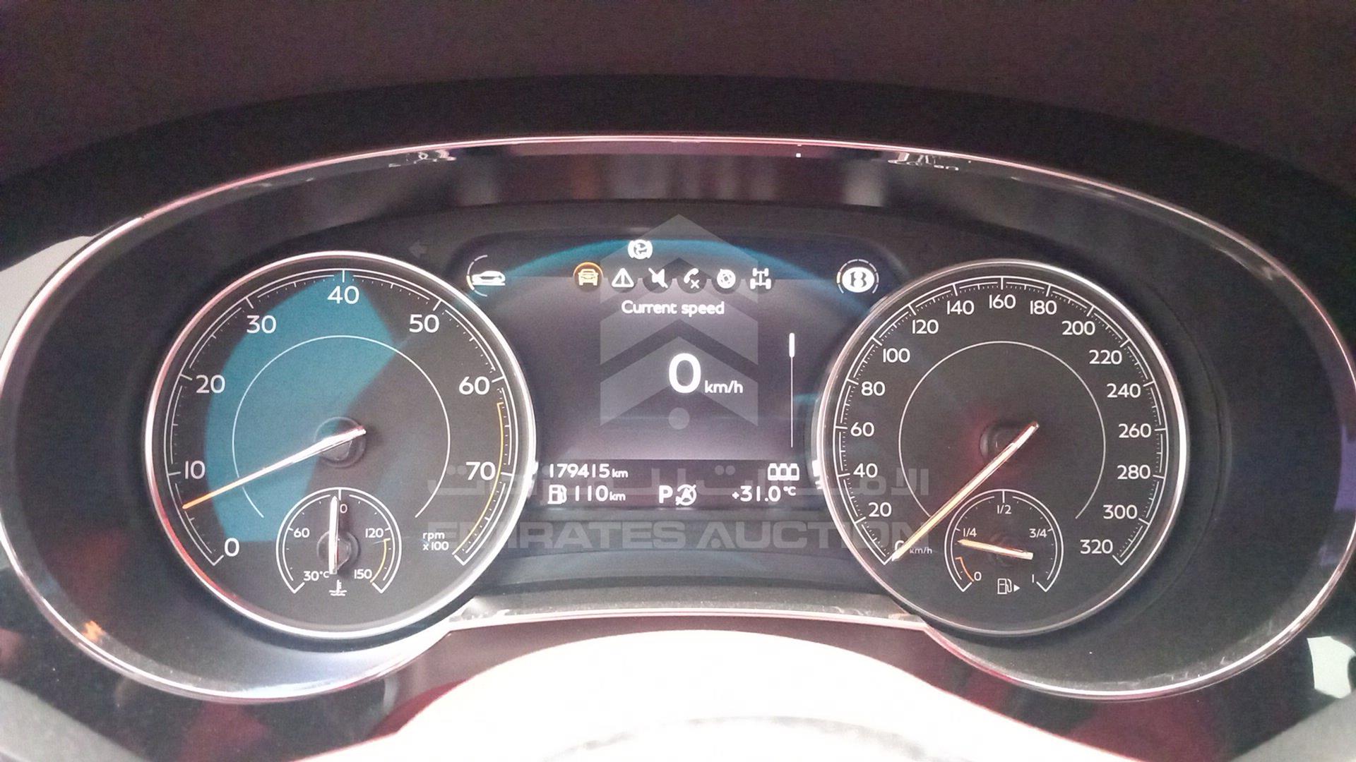 2017 BENTLEY BENTAYGA VIN: SJAAB1ZV3HC016529