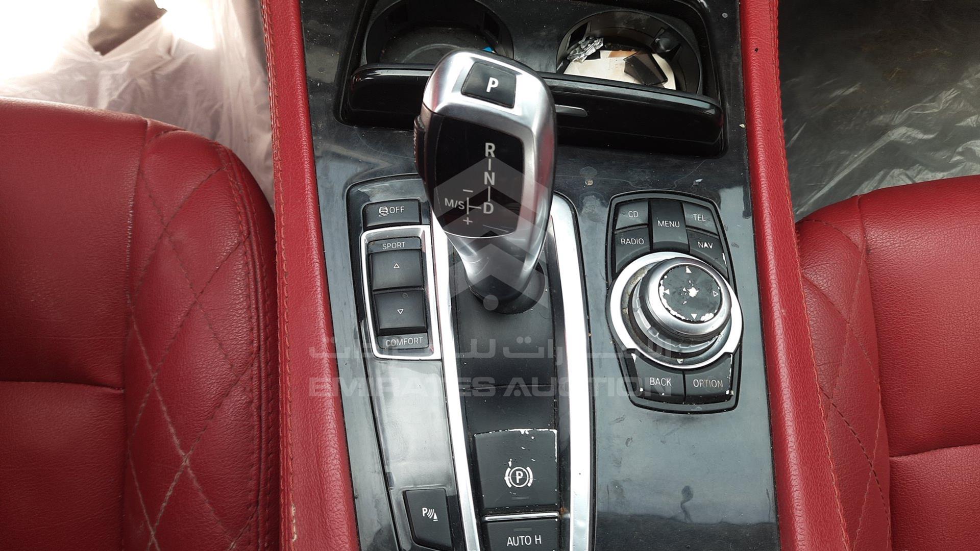 2010 BMW 316 VIN: WBAKB2105AC411033
