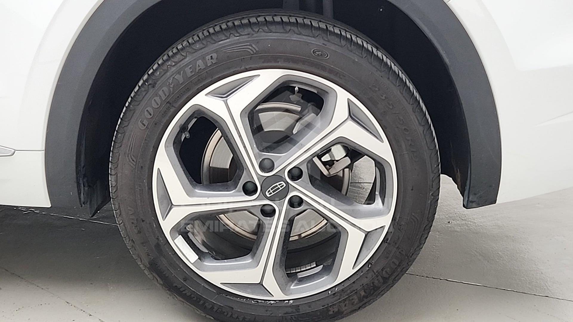 2024 GEELY MONJARO VIN: LB3KX2S14RS005442