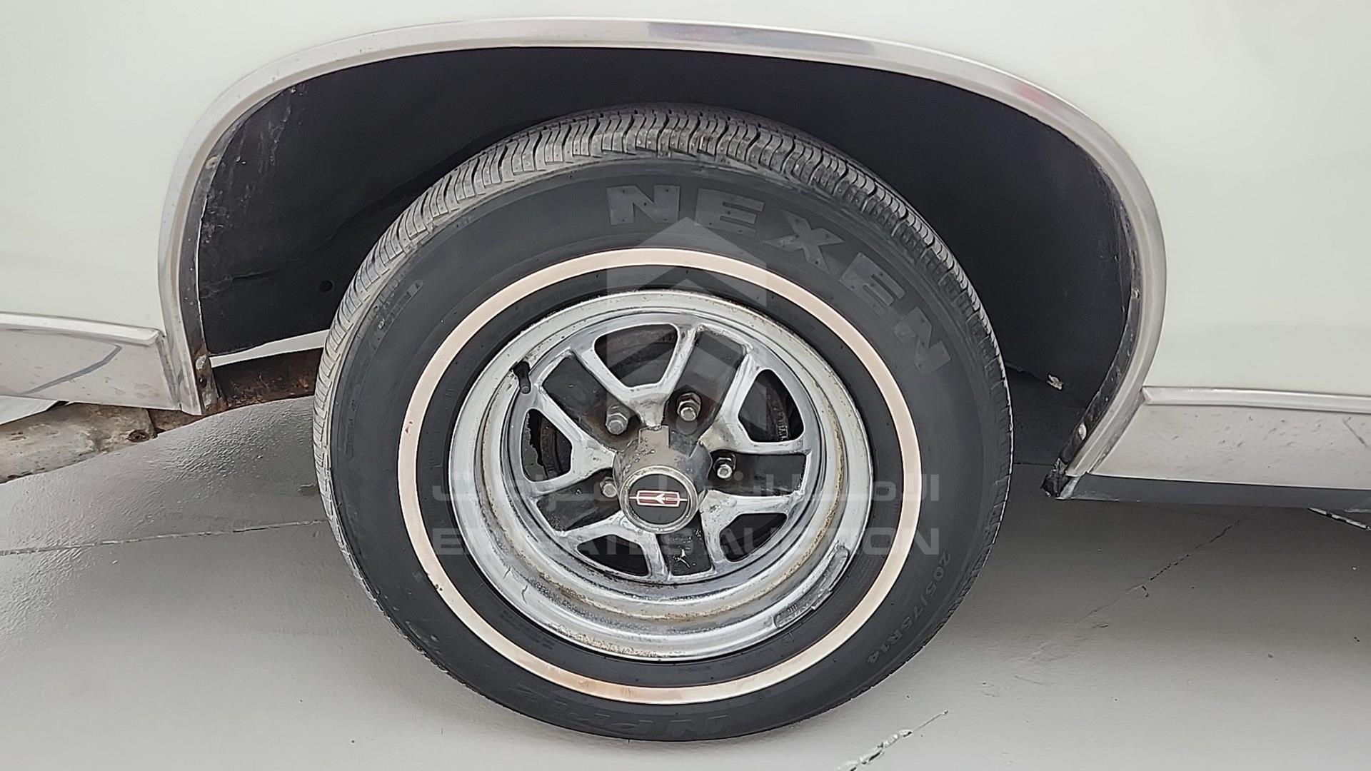 1985 OLDSMOBILE CUTLASS VIN: 2G3GM47Y2F2322720