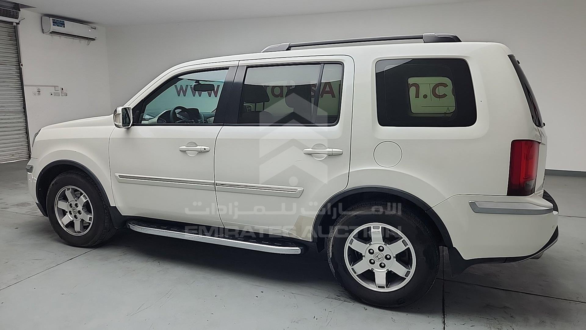 2014 HONDA PILOT VIN: 5FNYF4855EB701117
