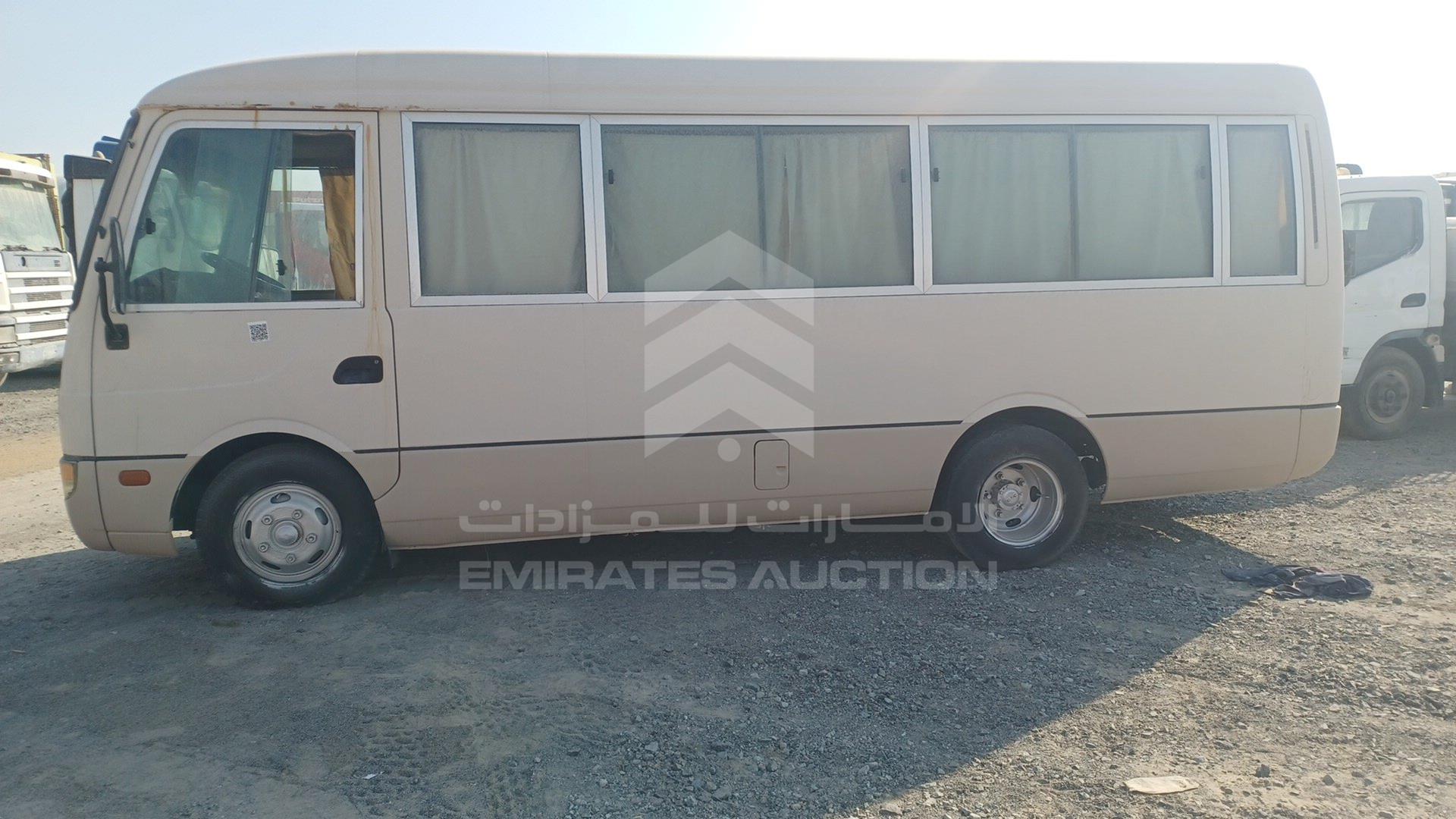 2018 MITSUBISHI ROSA VIN: JL5B3E6P3JPG00256