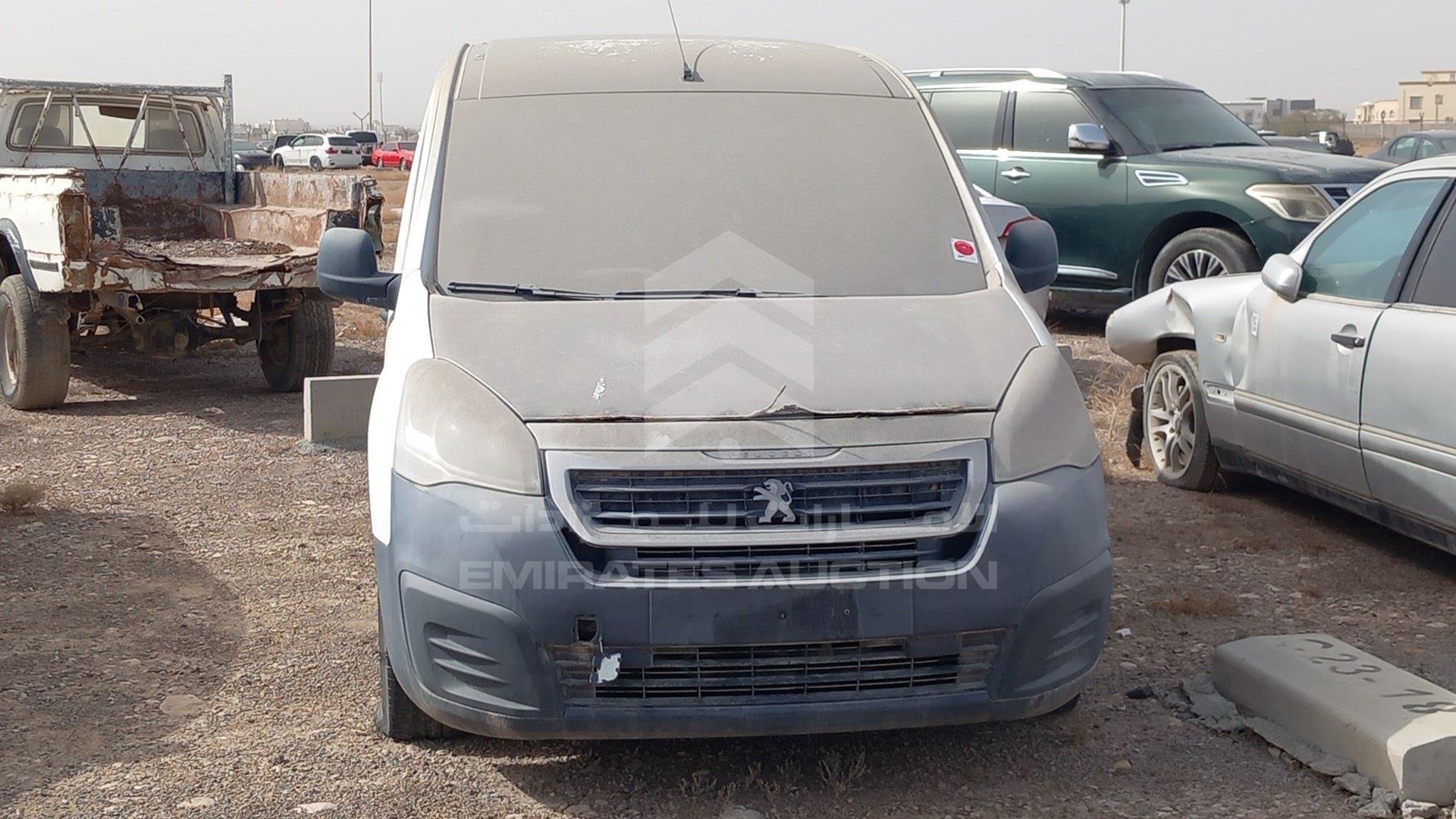 2017 PEUGEOT PARTNER VIN: VF37ENFU8HJ509062