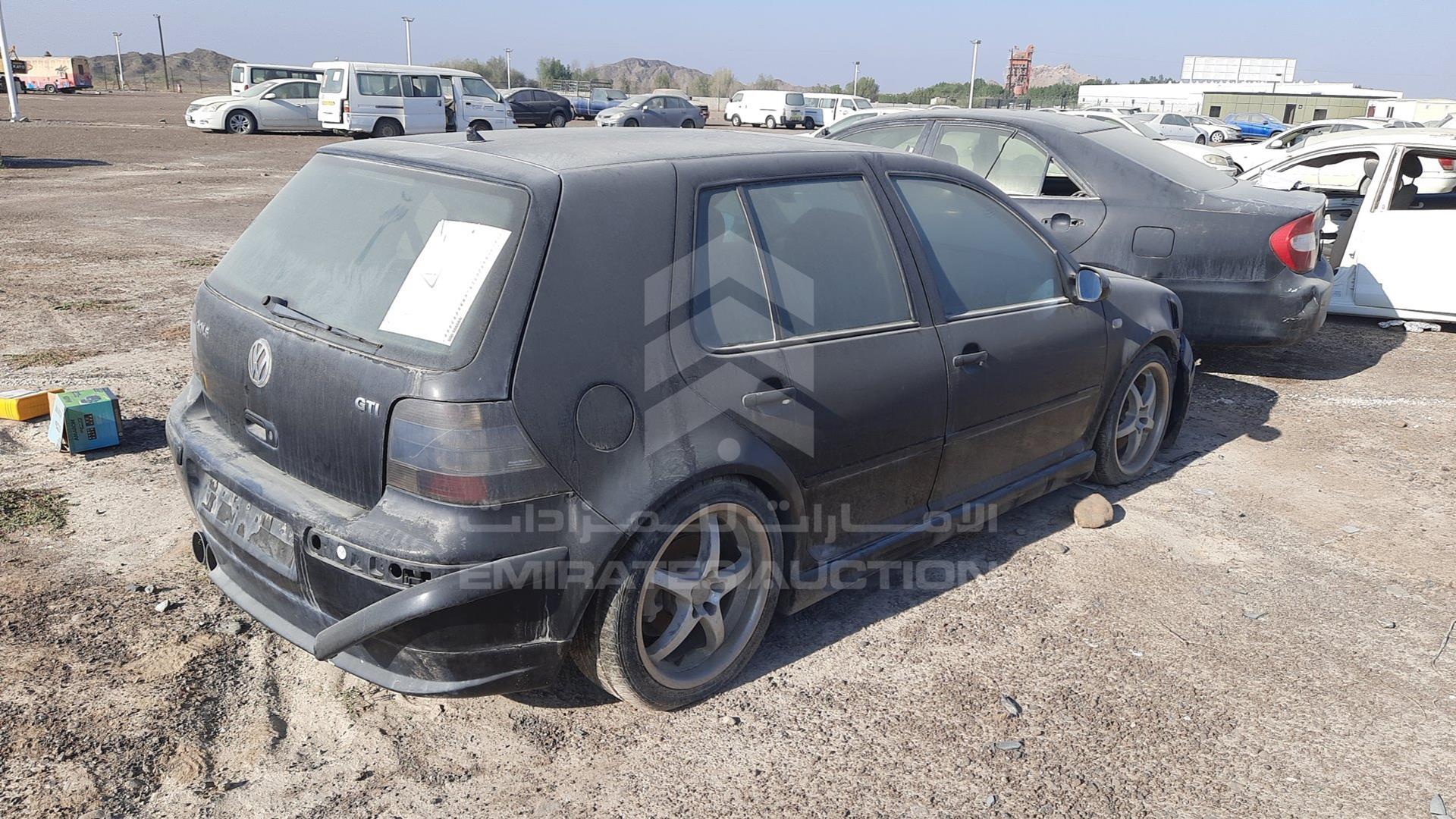 2002 VOLKSWAGEN GOLF VIN: WVWZZZ1JZ2W207090