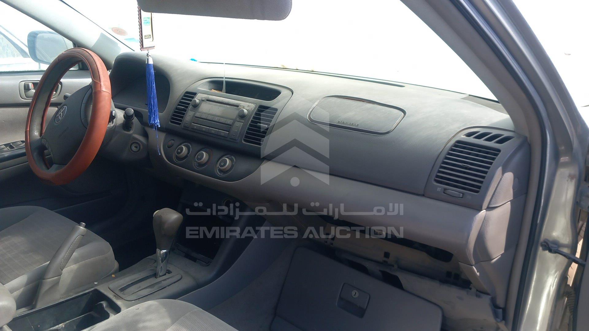 2005 TOYOTA CAMRY VIN: 4T1BE32K95U636549