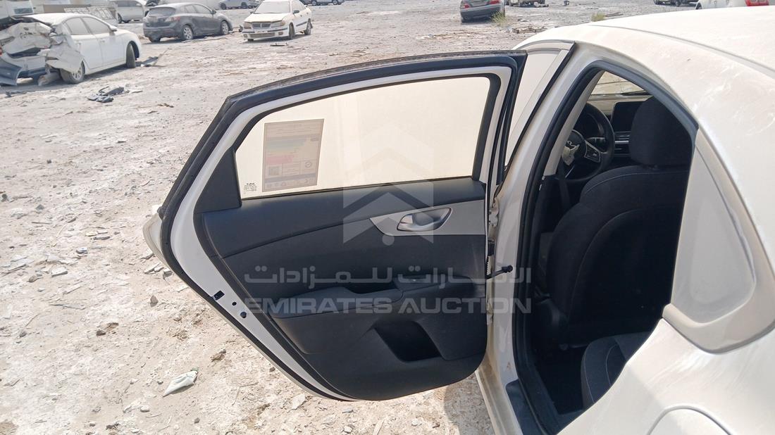 كيا سيراتو 2024 — الباب الخلفي الأيسر — صورة 18