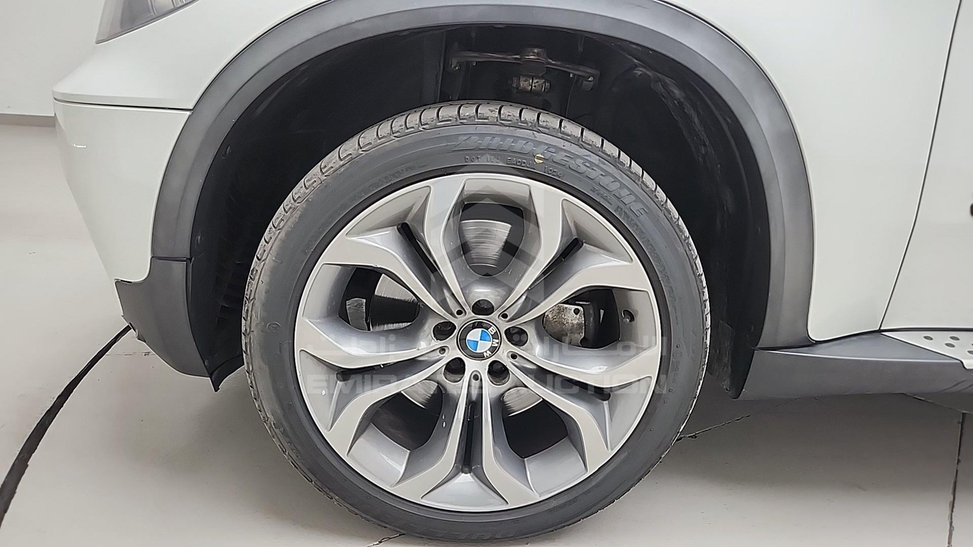2011 BMW X5 VIN: WBAZV8103BL392685