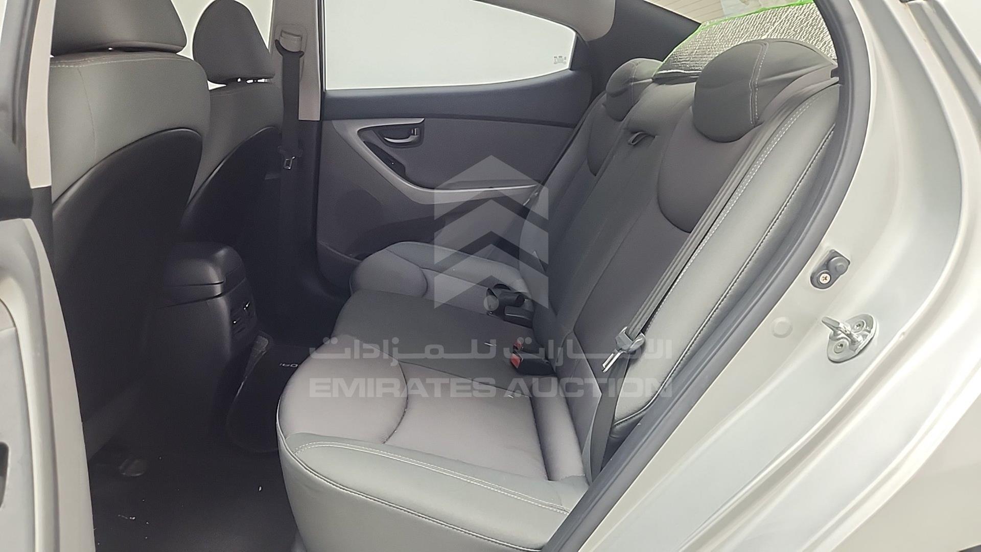 2015 HYUNDAI ELANTRA VIN: KMHDG41C5FU130088