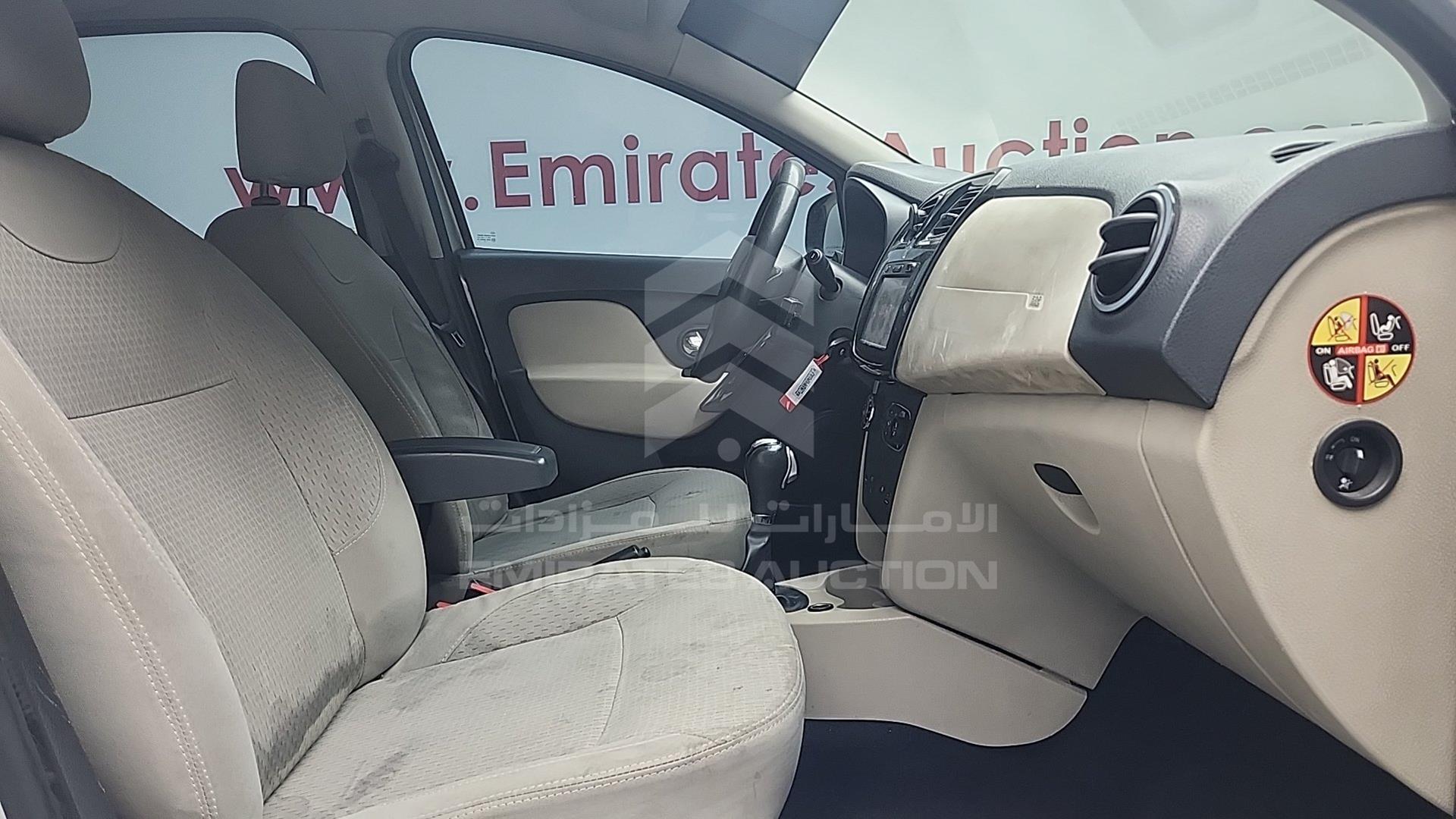 2017 RENAULT SYMBOL VIN: VF14SRAB6HT518798