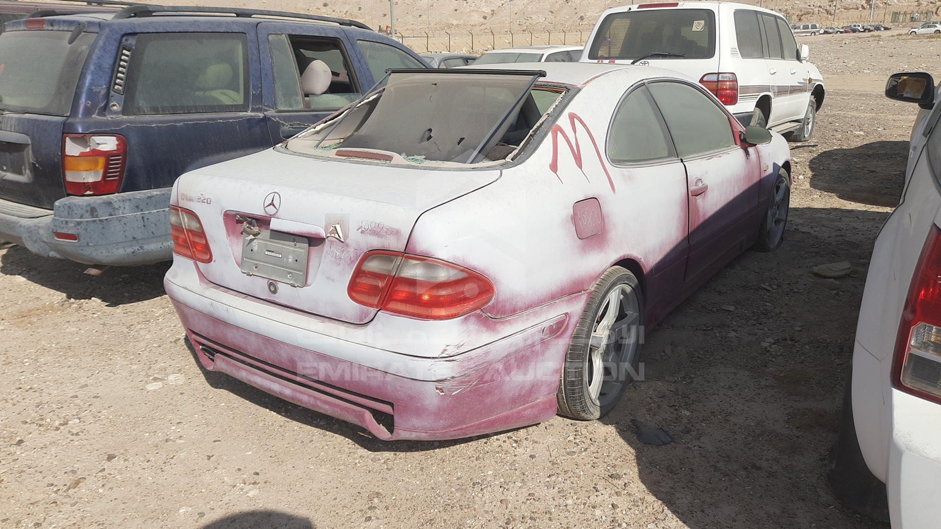 0 MERCEDES CLK320 VIN: WDB2083651F033999