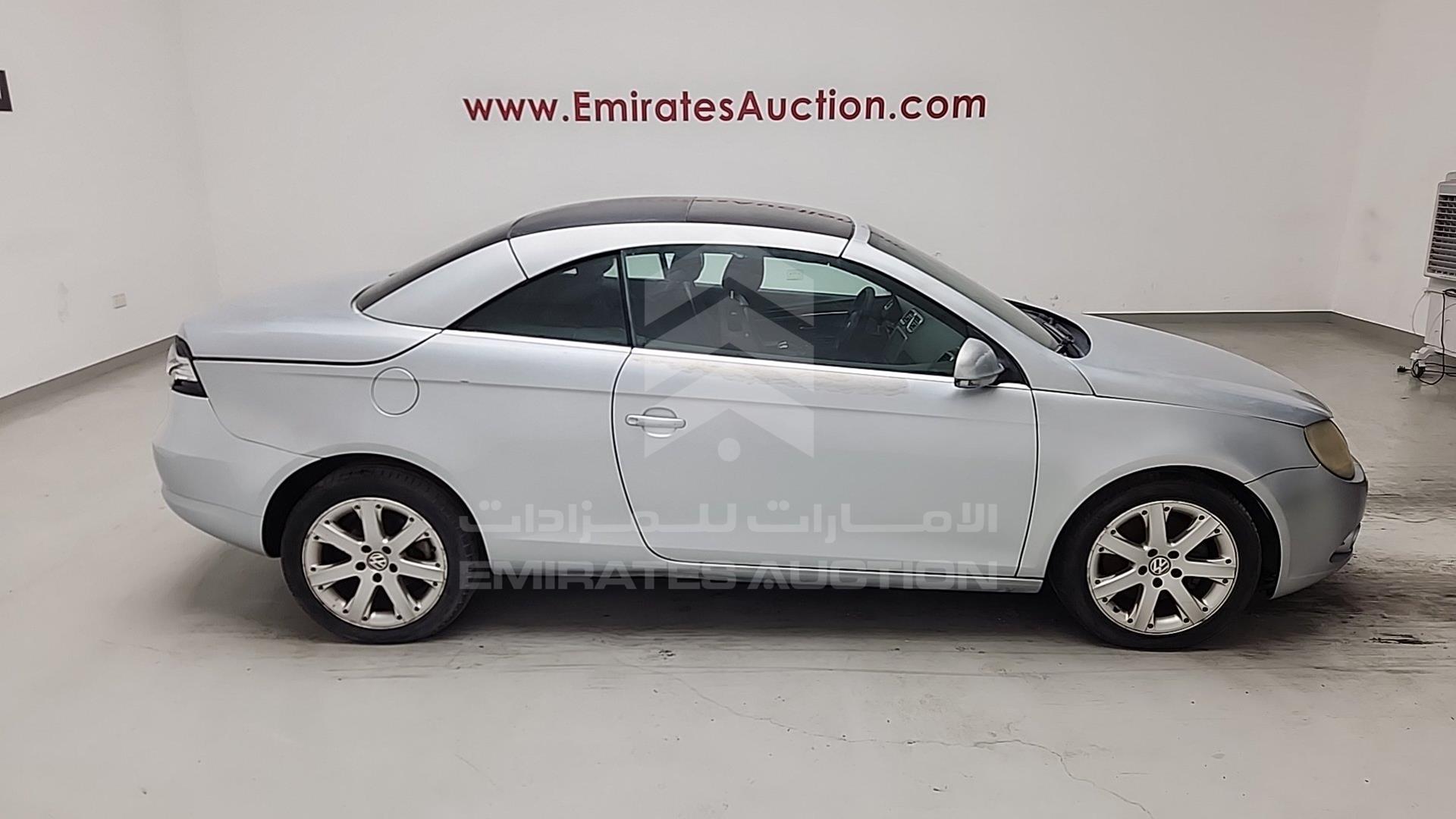 2008 VOLKSWAGEN EOS VIN: WVWAR21F88V000237