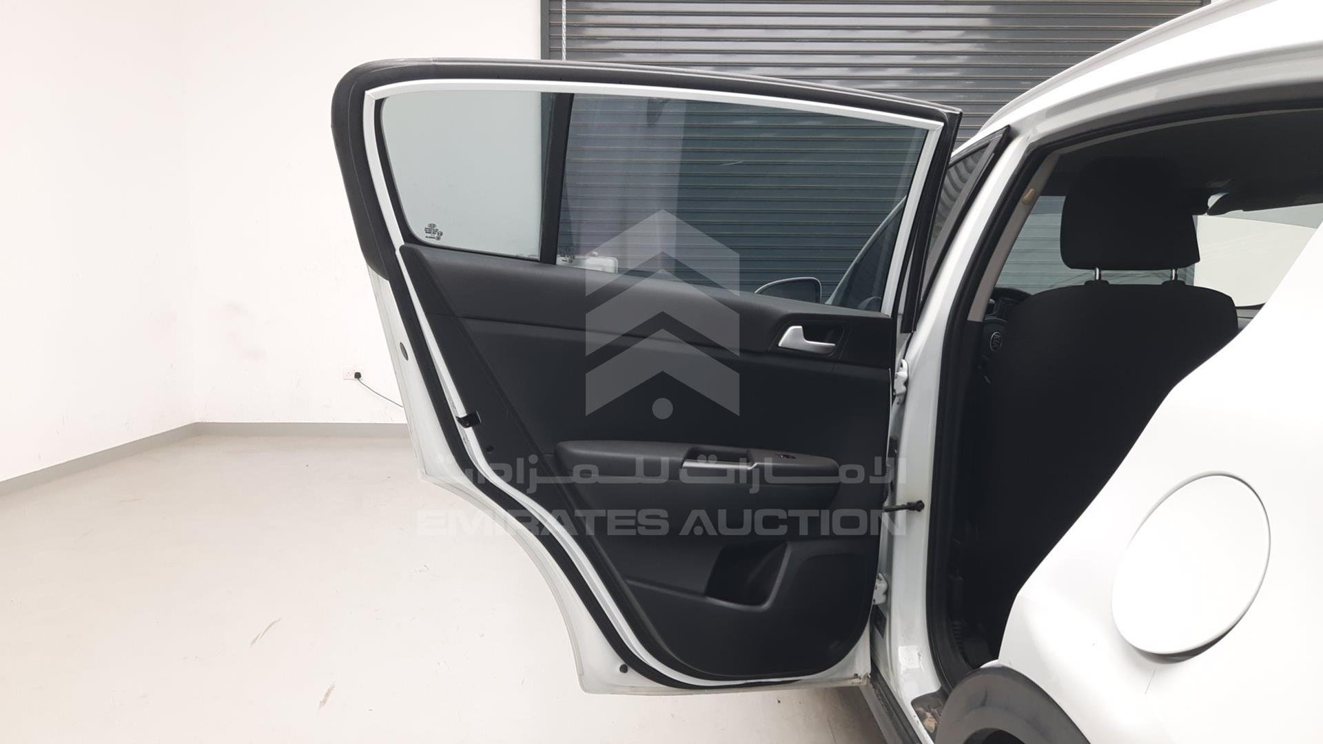 2018 KIA SPORTAGE VIN: U5YPG81A6JL419005