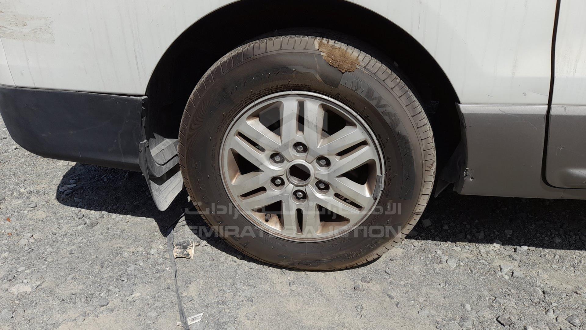 2016 HYUNDAI H1 VIN: KMJWA37R3GU801127