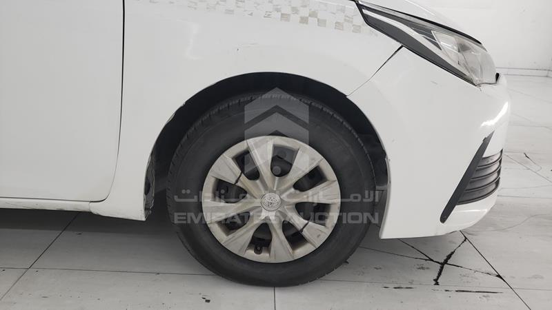 RKLBB9HE7H5198617 Auction: EmiratesAuction Lot: 404129 RKLBB9HE7H5198617 Toyota Corolla 2017 WHITE Photo 25