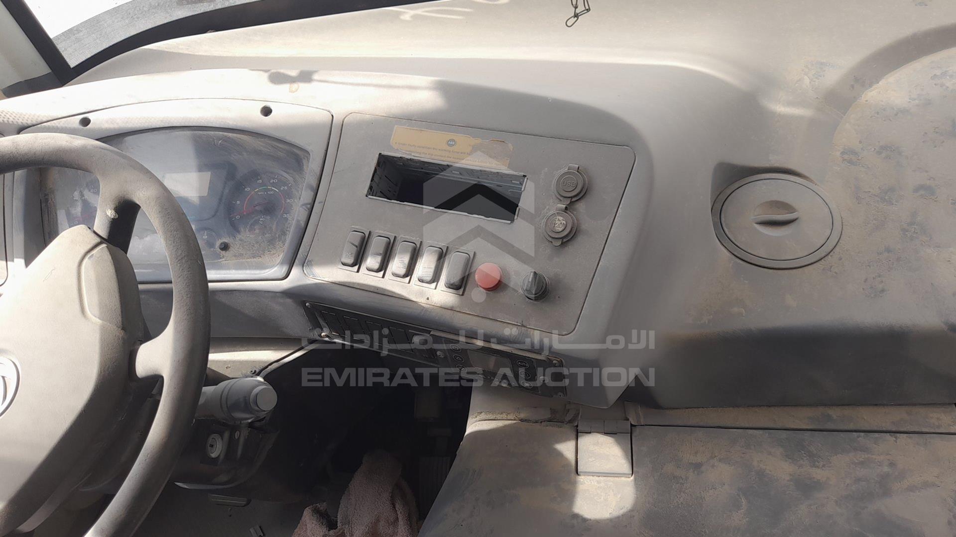 2017 ASHOK LEYLAND OYSTER VIN: MB1PAEHD9HUDA6609