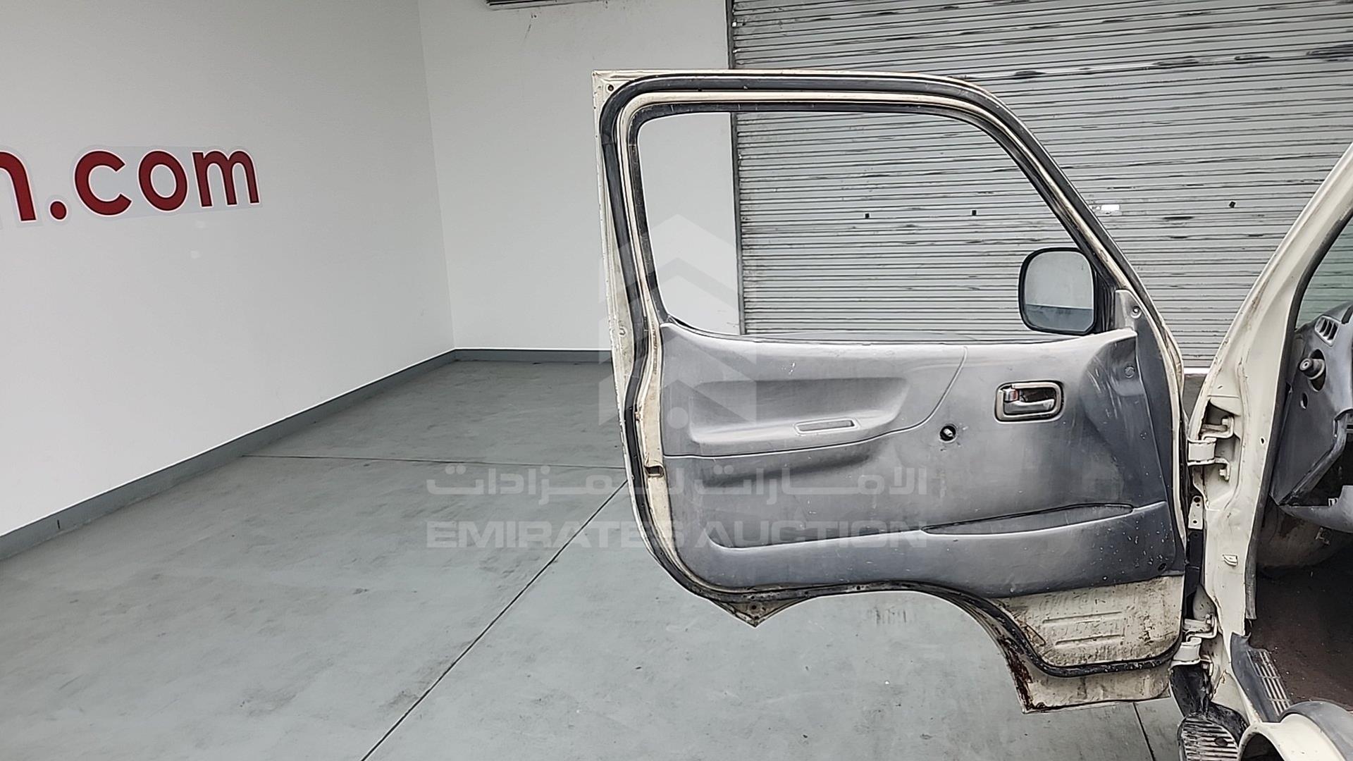 1996 TOYOTA HIACE VIN: RZH1150002818