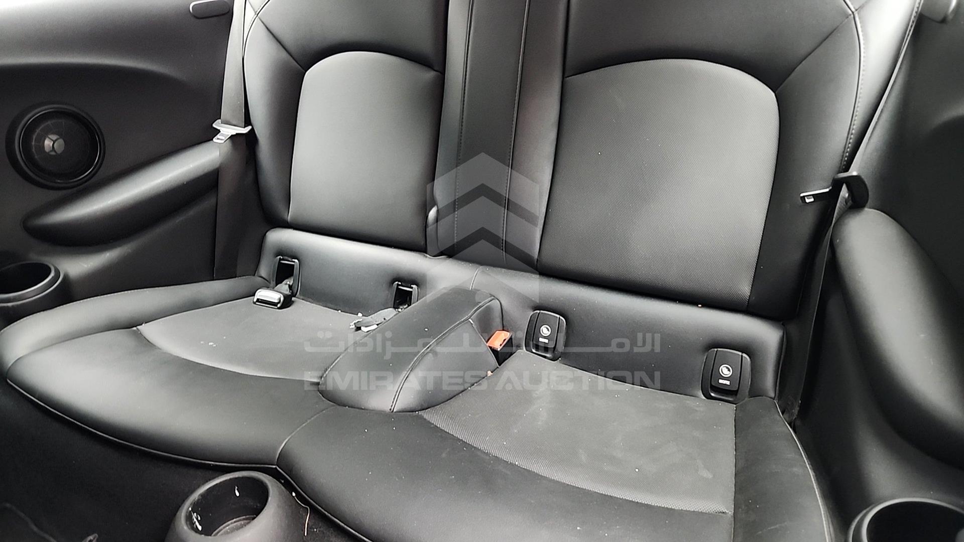 2015 MINI COOPER VIN: WMMXM5C51F3A56219