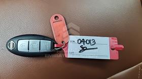 2016 Nissan X-Trail — Keys — Photo 4 — Thumbnail