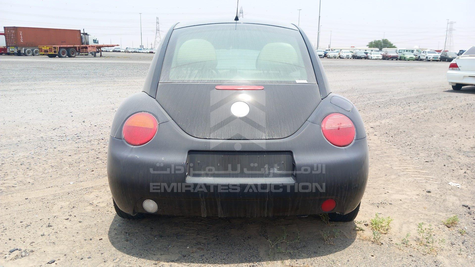 2002 VOLKSWAGEN BEETLE VIN: WVWZZZ9CZ2M627869