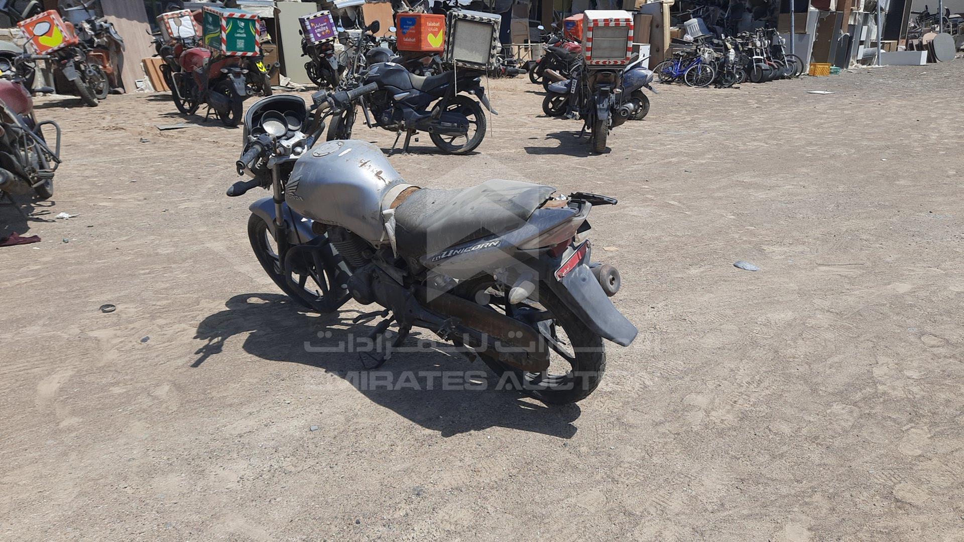 2014 HONDA UNICORN VIN: ME4KC09CME8856116
