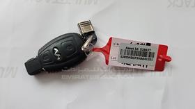 2017 Infiniti QX 30 — Keys — Photo 6 — Thumbnail