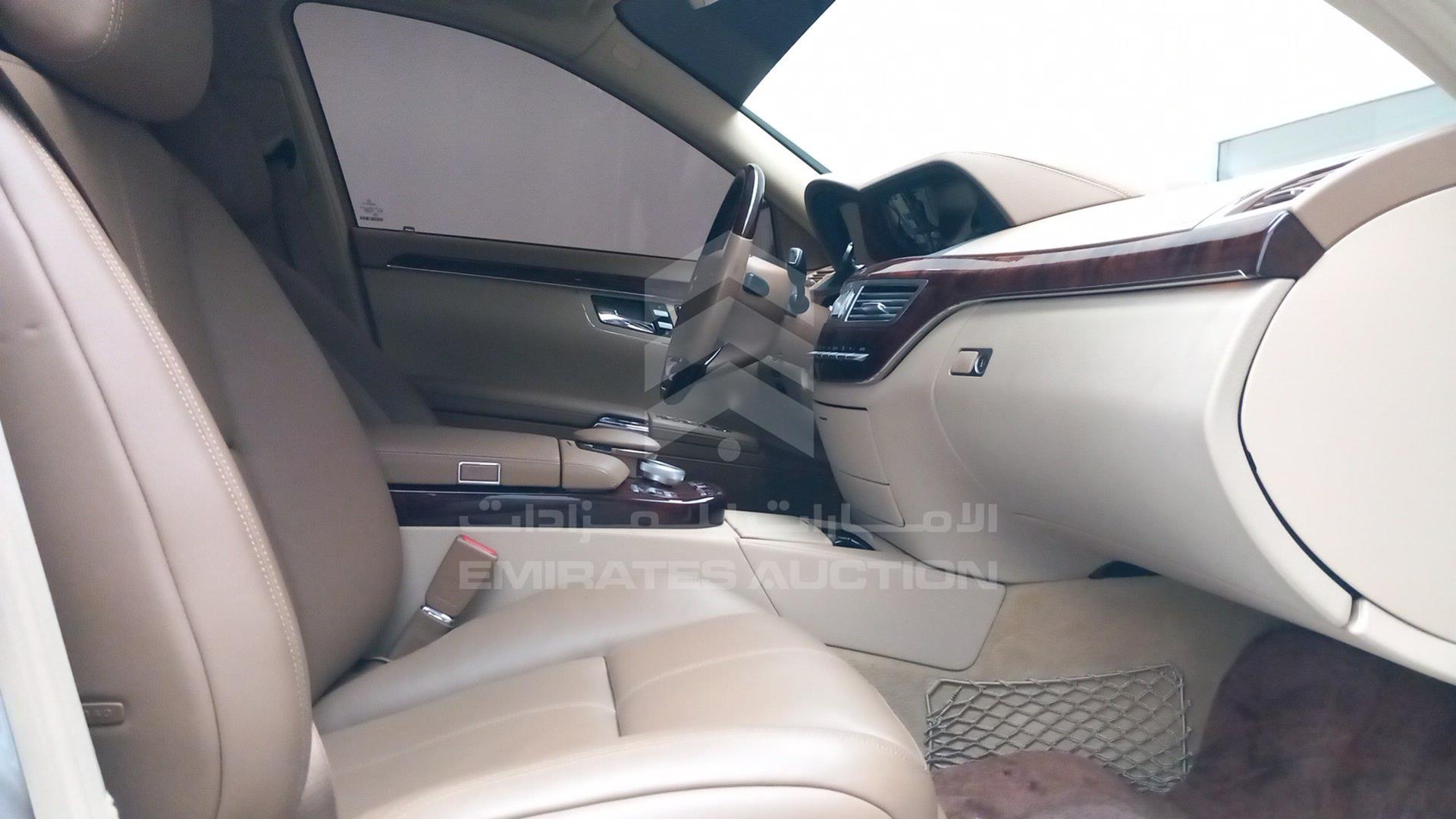 2006 MERCEDES S 500 VIN: WDD2211711A035104