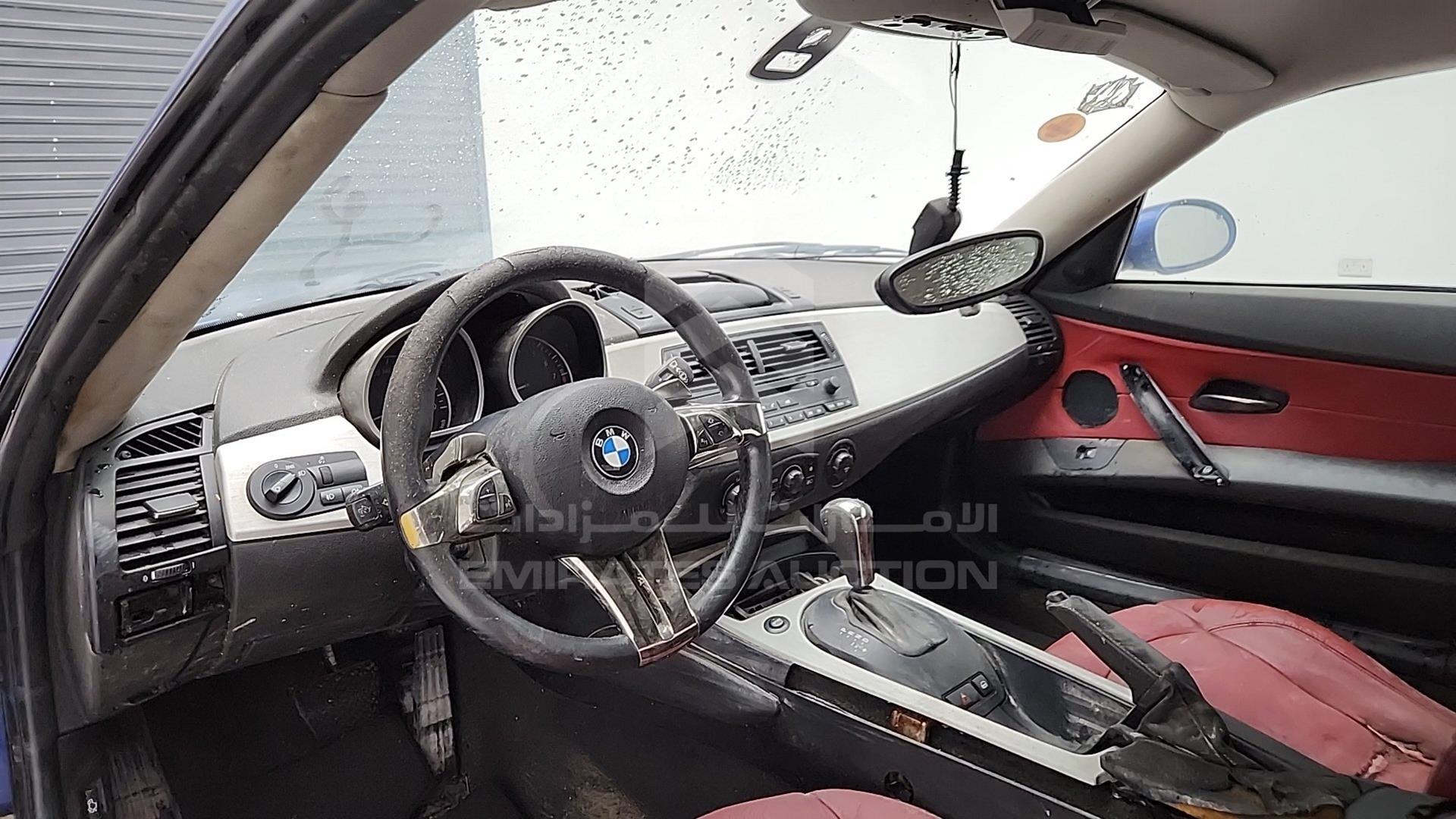 2007 BMW Z4 VIN: WBADU51067LE99171