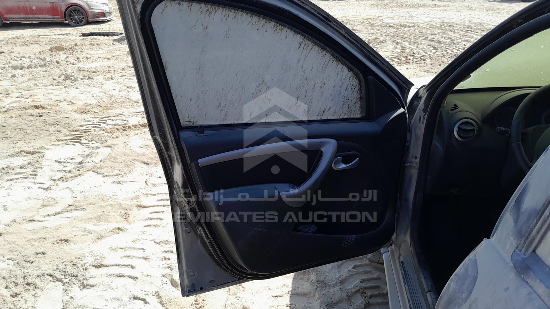 2014 RENAULT DUSTER VIN: VF1HSRCA7EA504373
