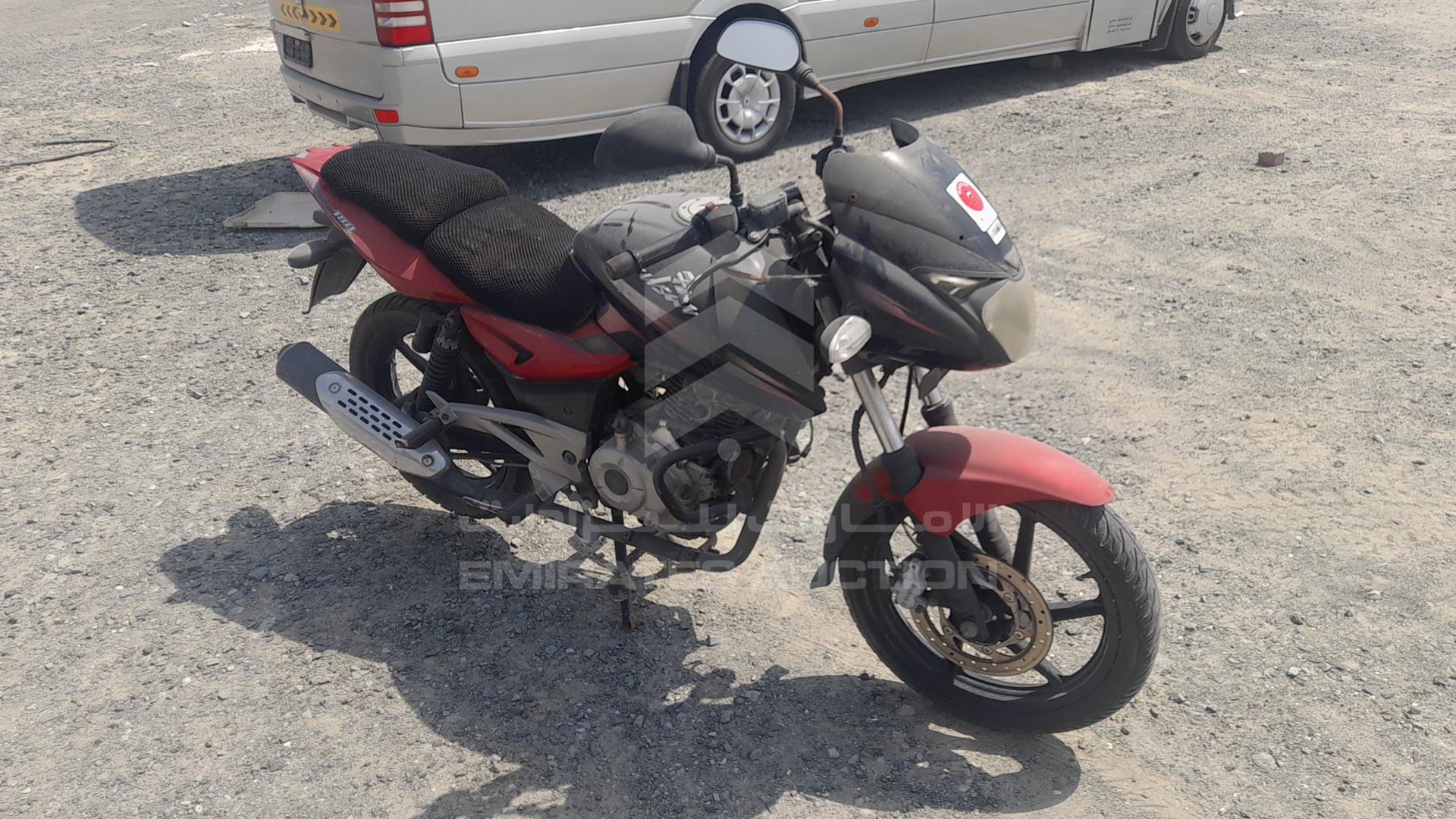 2015 BAJAJ 180 CC VIN: MD2A12DZ1FCL86256