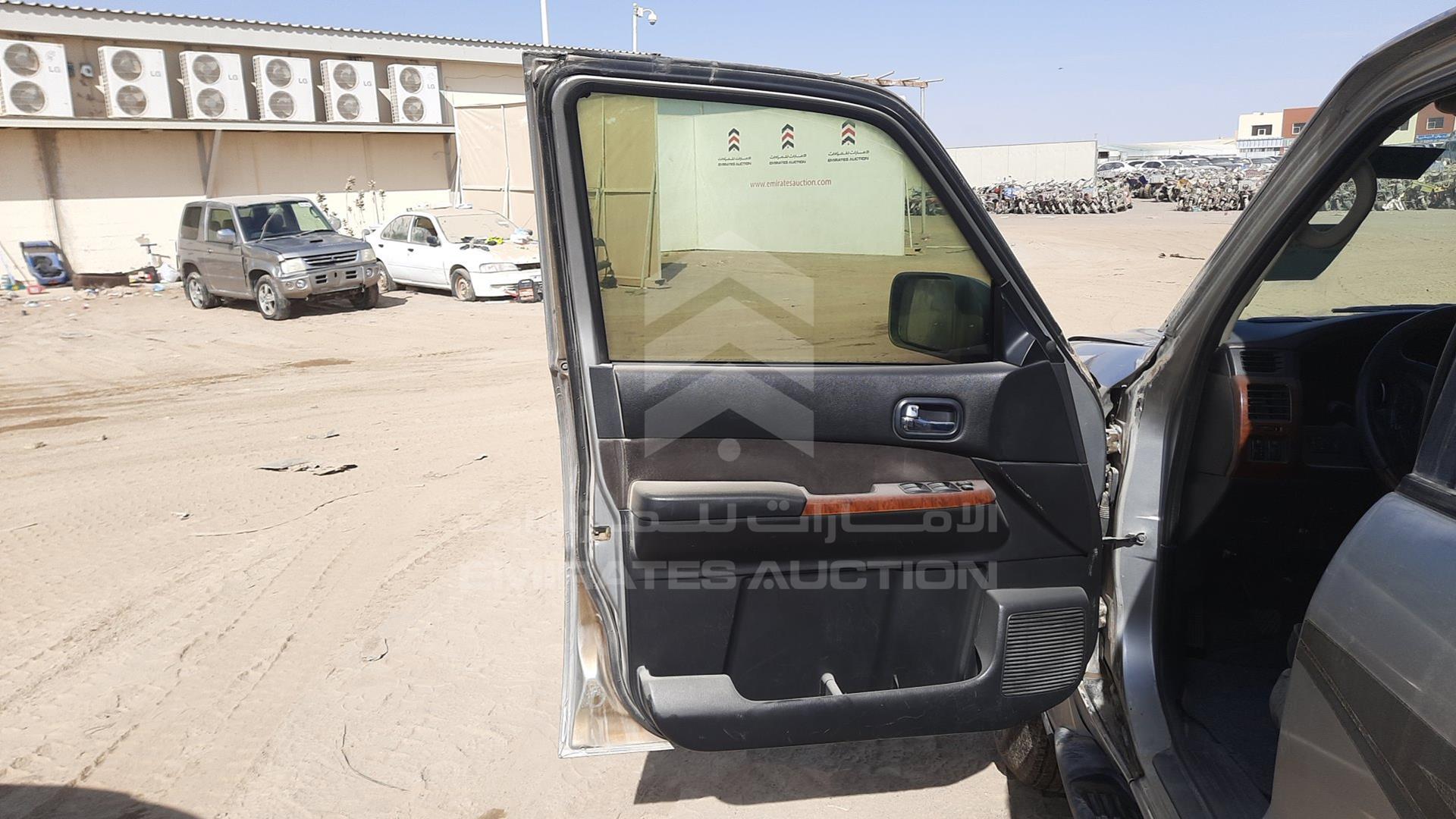 2005 NISSAN PATROL VIN: JN8FY15Y05X543097
