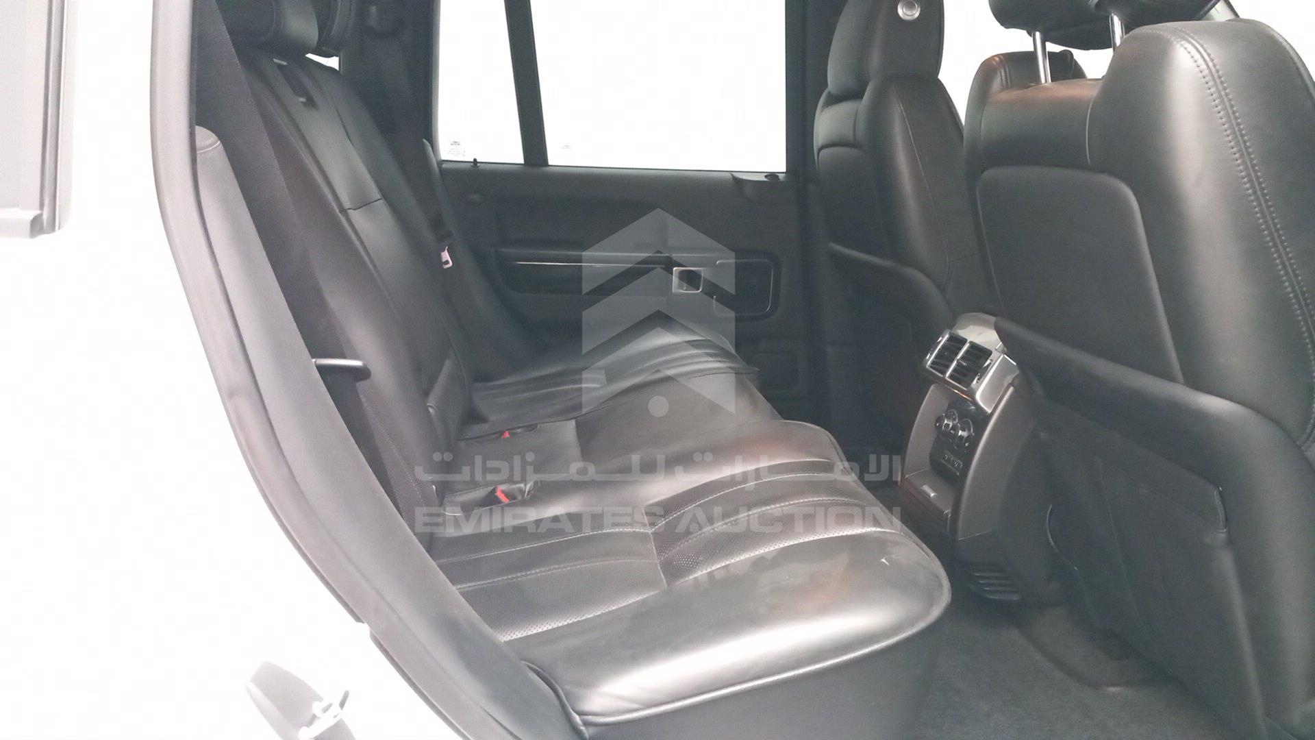 2011 RANGE ROVER VOGUE VIN: SALLMAME4BA346562