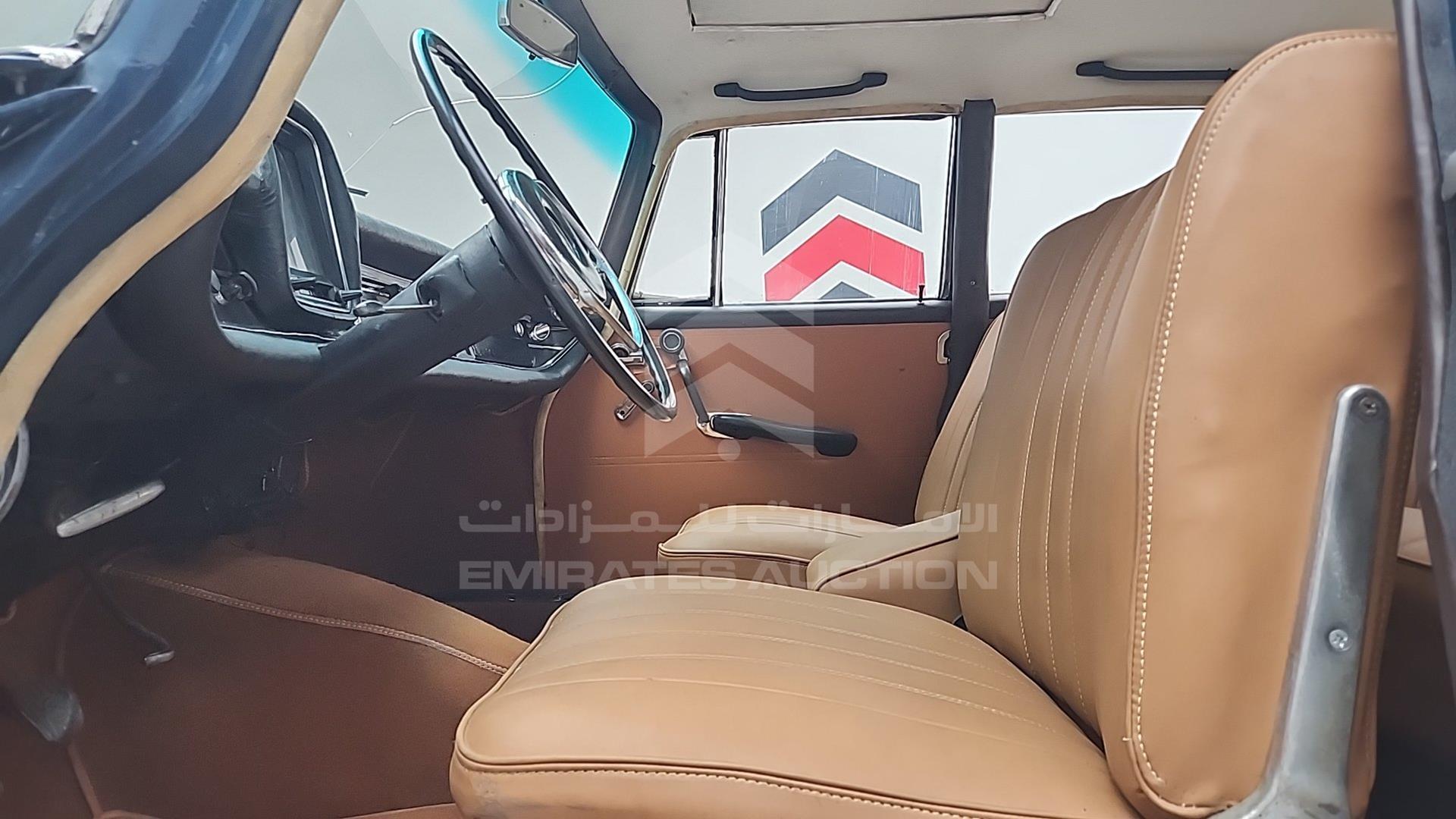 1965 MERCEDES 200 VIN: 11001010113782
