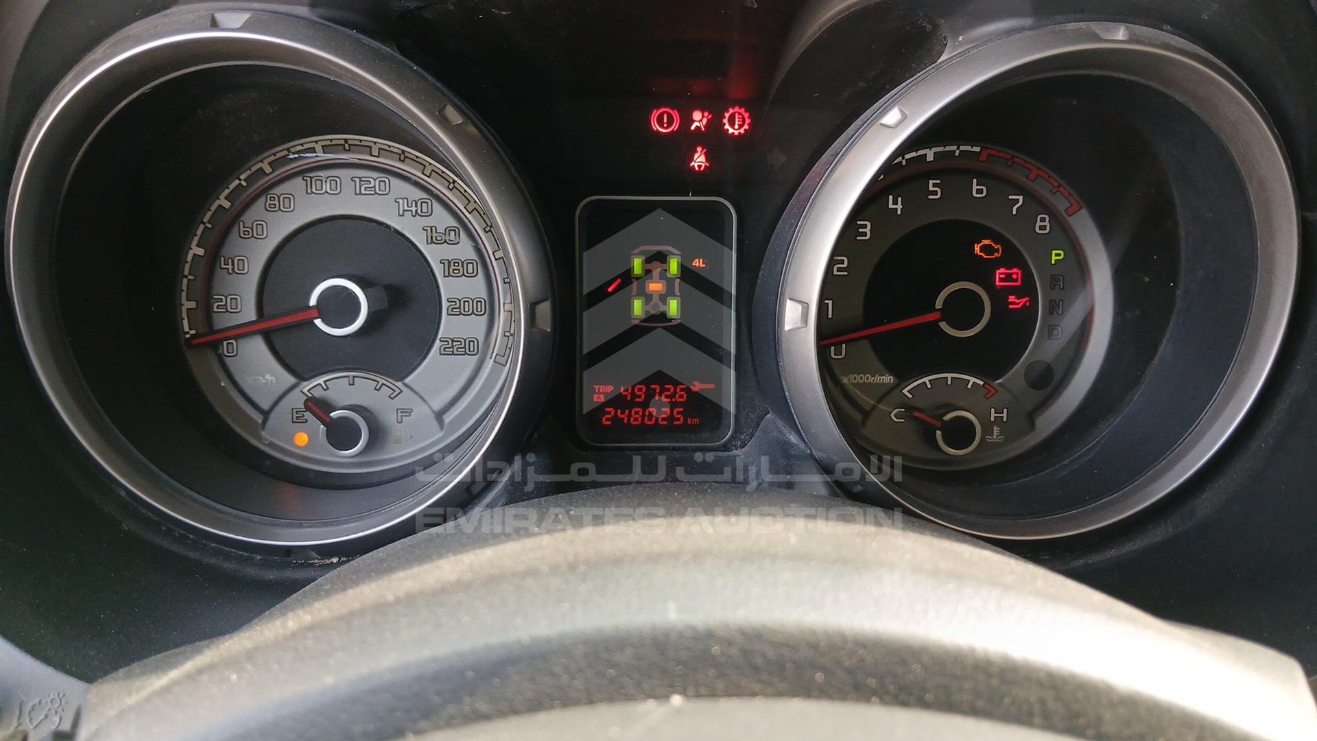 2014 MITSUBISHI PAJERO VIN: JMYLRV95WEJ709535