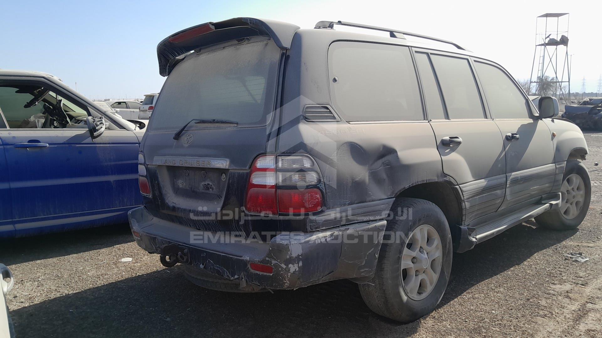 2004 TOYOTA LAND CRUISER VIN: JTEHJ09J445090852