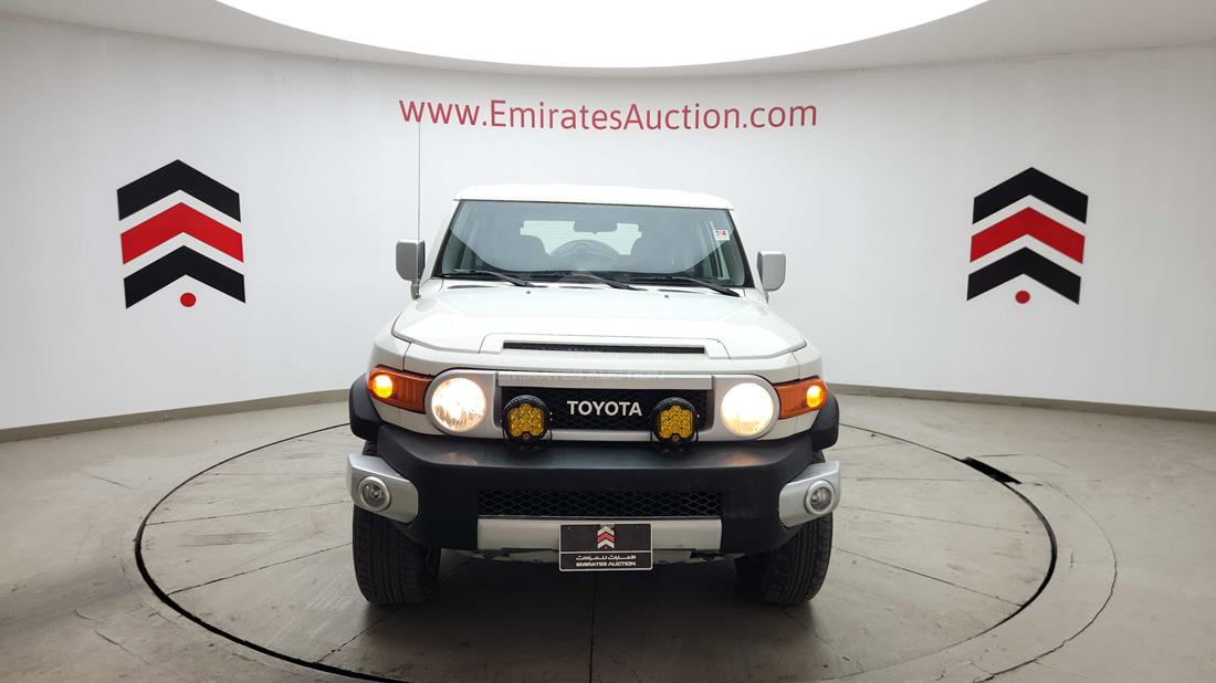 2012 Toyota FJ Cruiser — 360-degree view