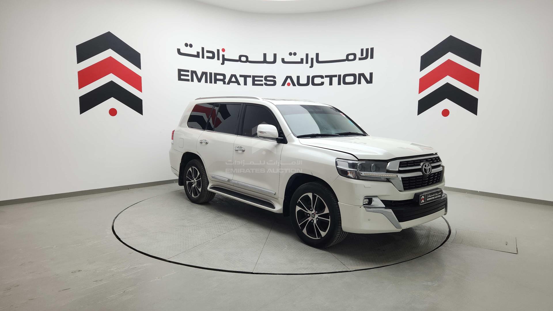 2021 TOYOTA LAND CRUISER VIN: JTMHX01J2M4226139