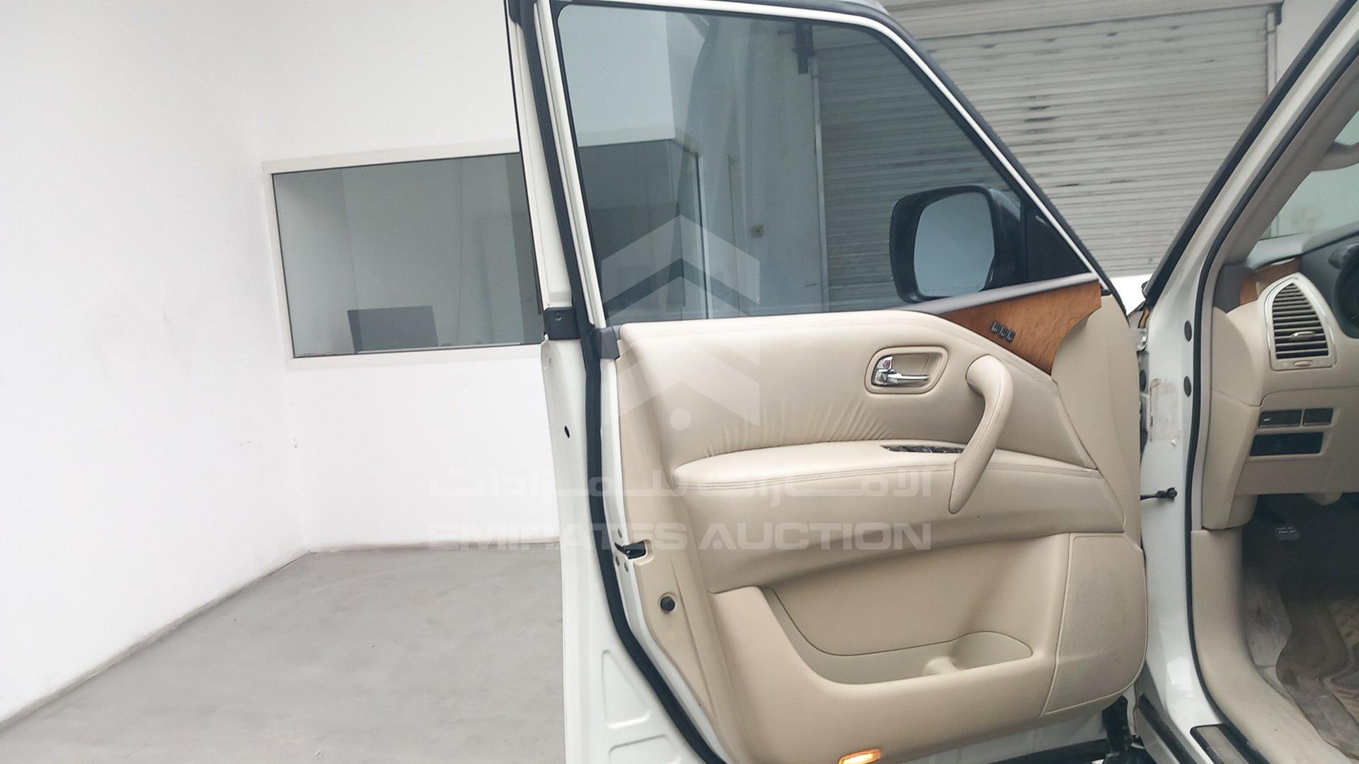 2014 INFINITI QX 80 VIN: JNRAZ2NY6E9041319