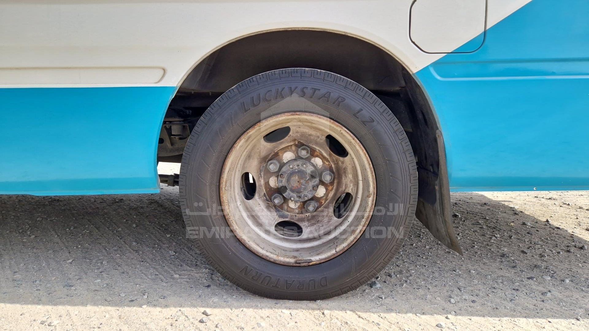 2015 TOYOTA COASTER VIN: JTGFK518XF4023019