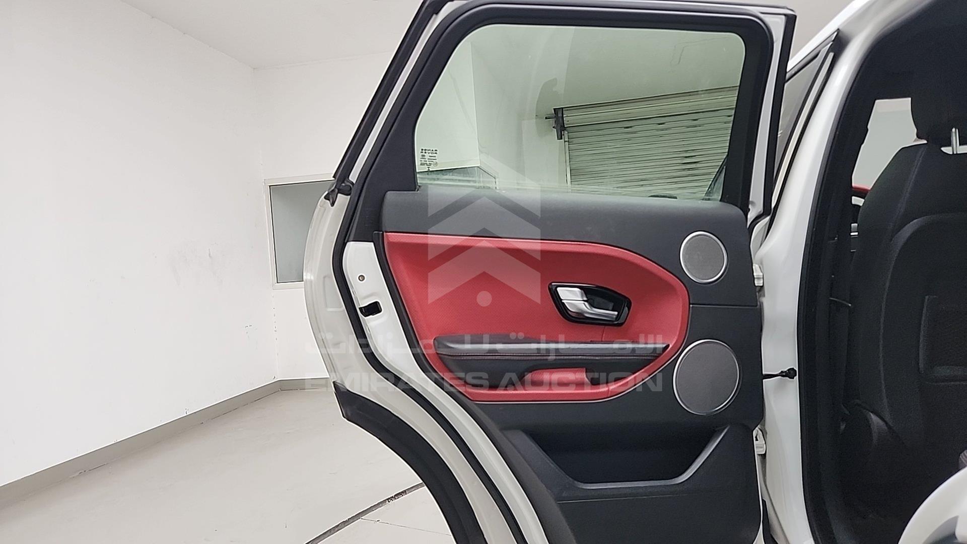 2015 RANGE ROVER EVOQUE VIN: SALVA2BG2FH961825
