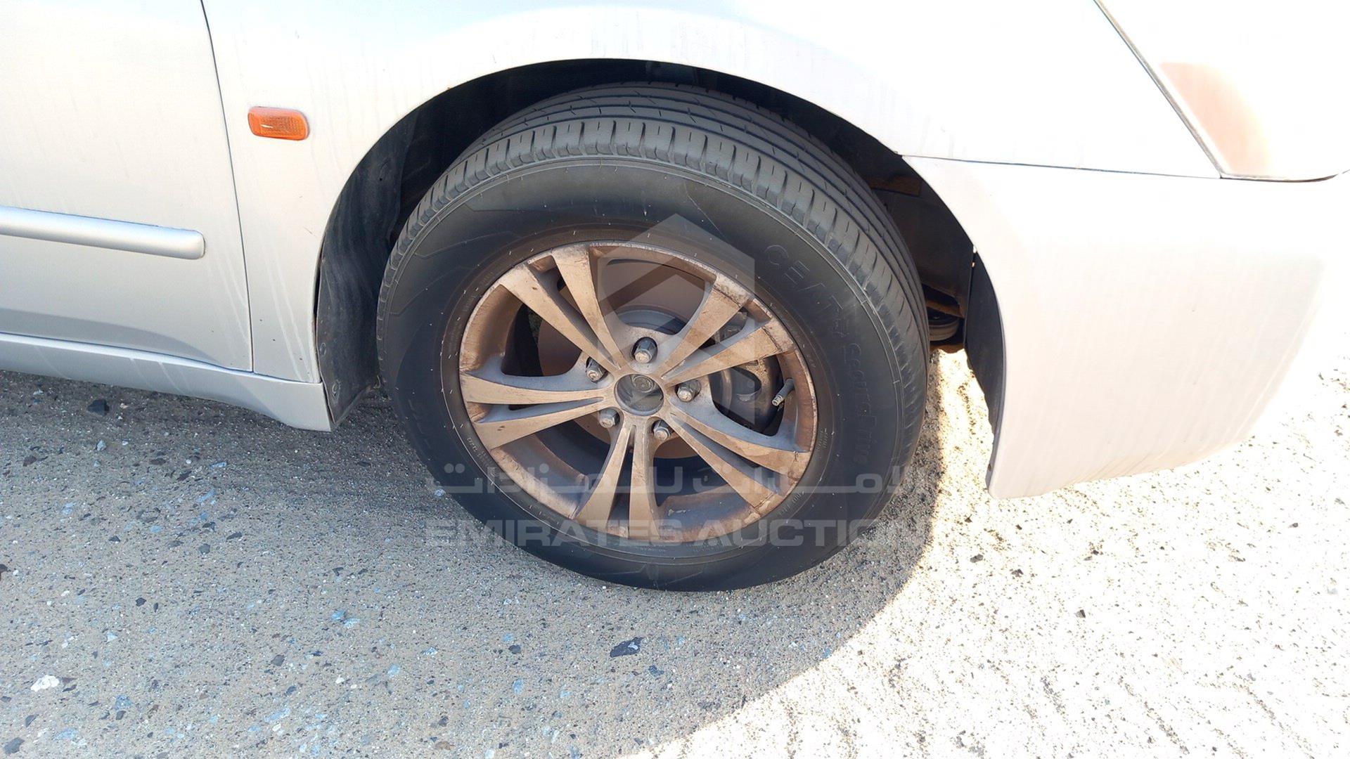 2004 HONDA ACCORD VIN: JHMCM56554C413780