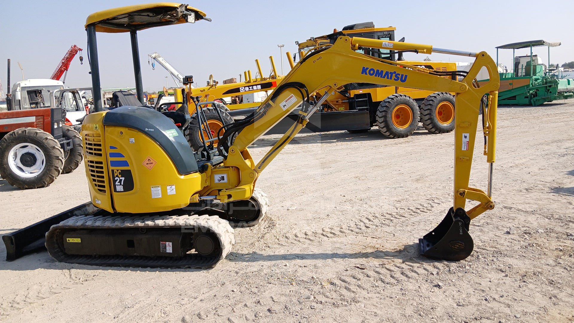 2004 KOMATSU --- VIN: KMTPC120J00512107